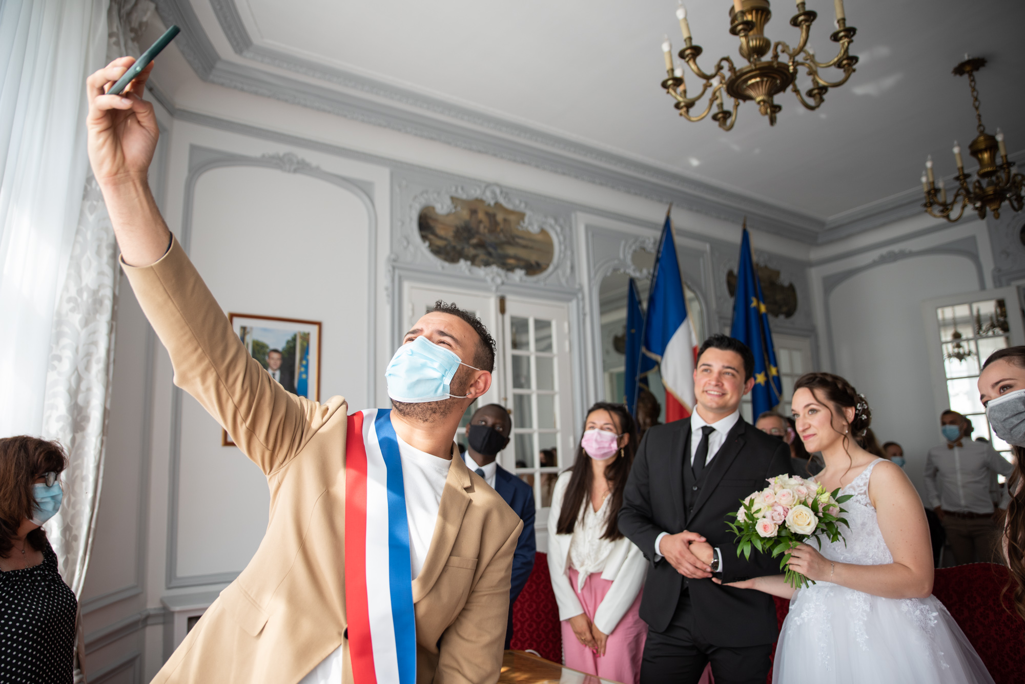 selfie du maire au mariage Athis Mons